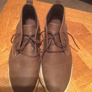 Perry Ellis size 8 men’s shoes